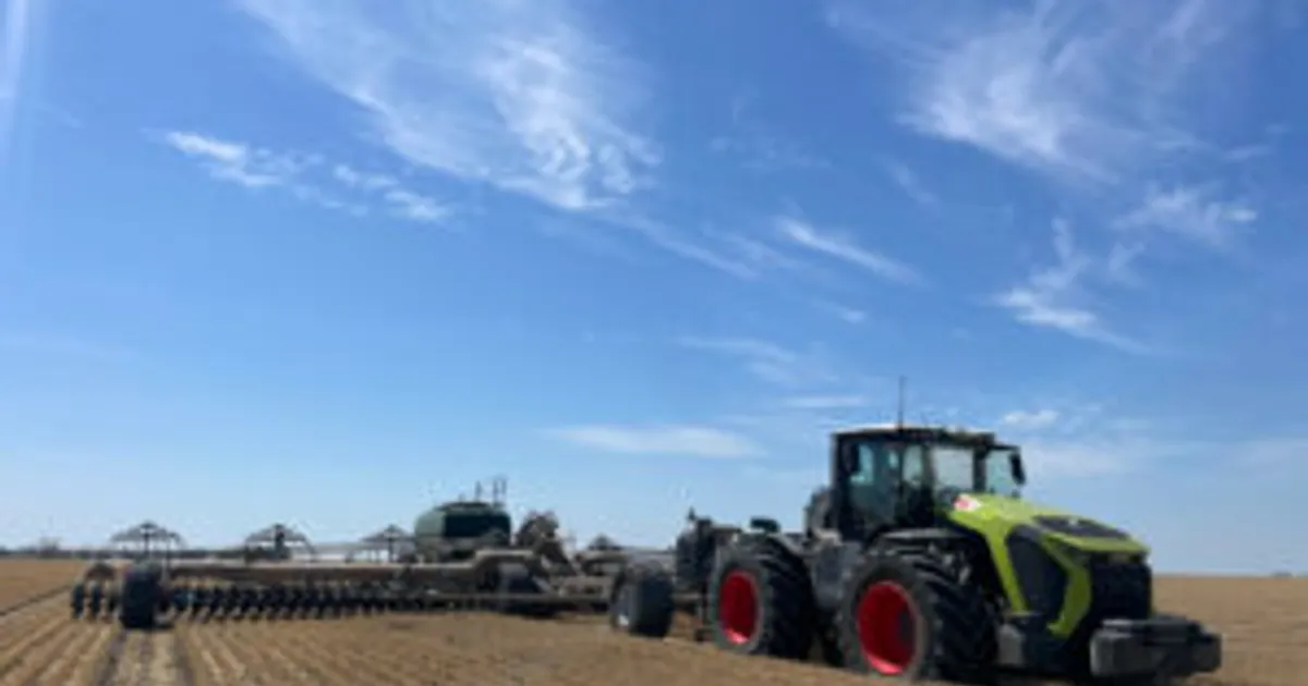 Автономные тракторы: плюс для полей, вызов для заводов