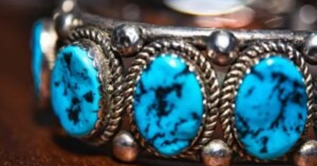 Подарки для жены фермера — что выбрать?