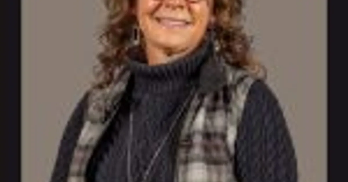 Минди Оршель переизбрана в совет женщин АФБФ